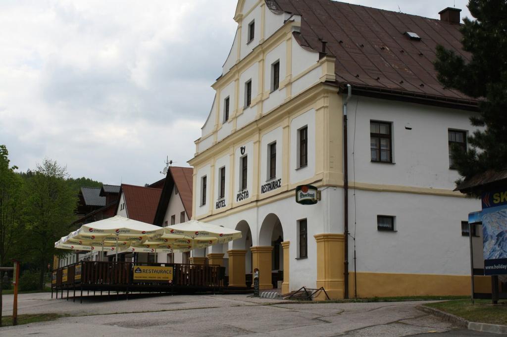 Hotel Posta Cerny Dul Exterior photo