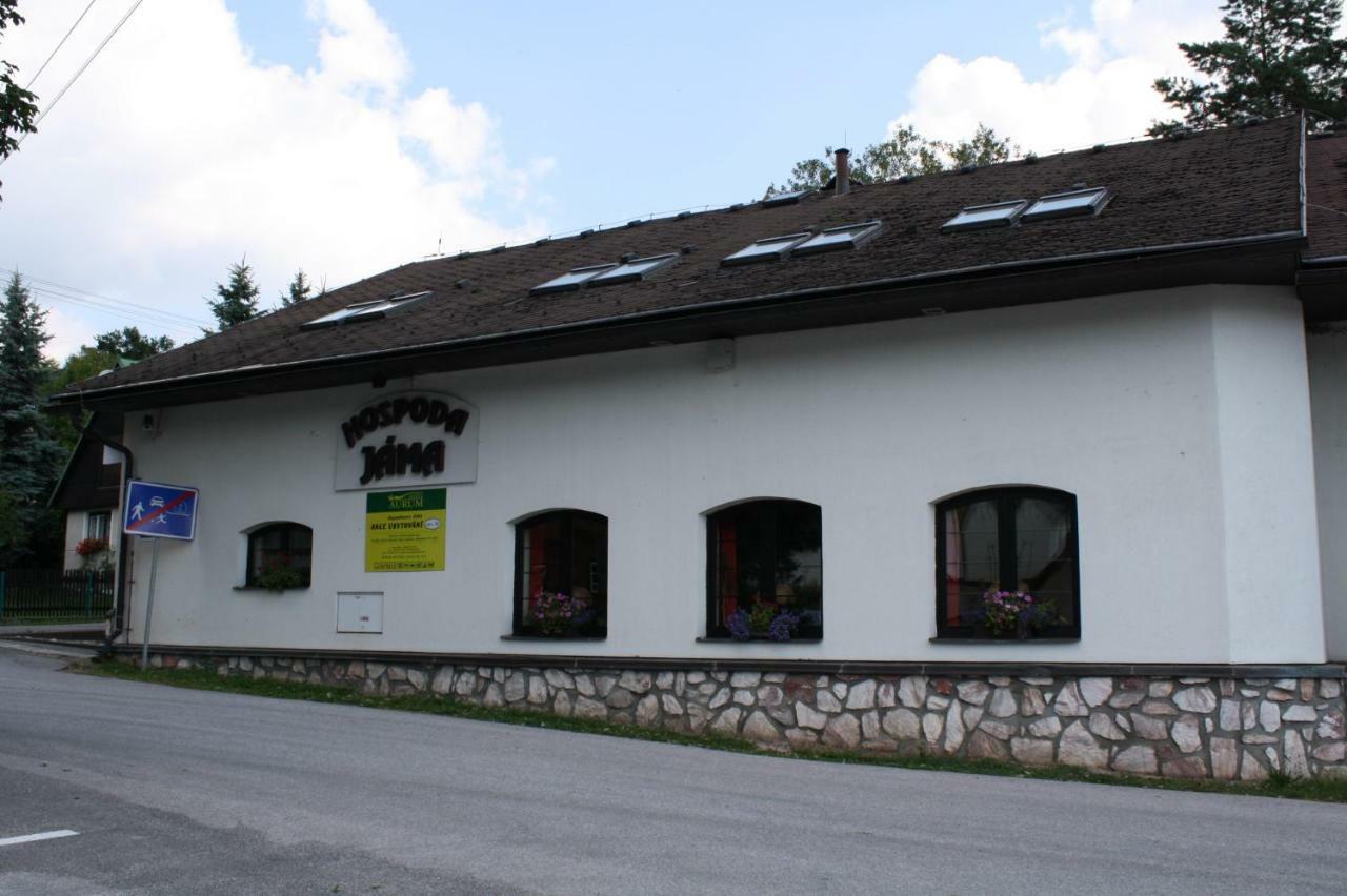 Hotel Posta Cerny Dul Exterior photo