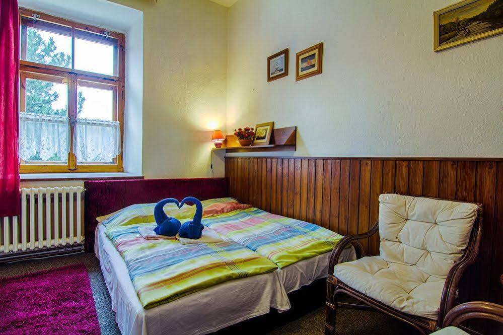 Hotel Posta Cerny Dul Exterior photo
